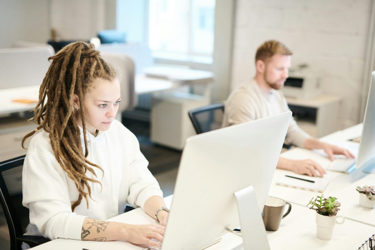 woman with blonde hair doing research